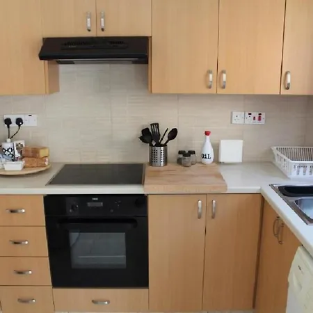 Estia Luxury Maisonette * Пафос