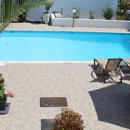 Дом отдыха Estia Luxury Maisonette Пафос